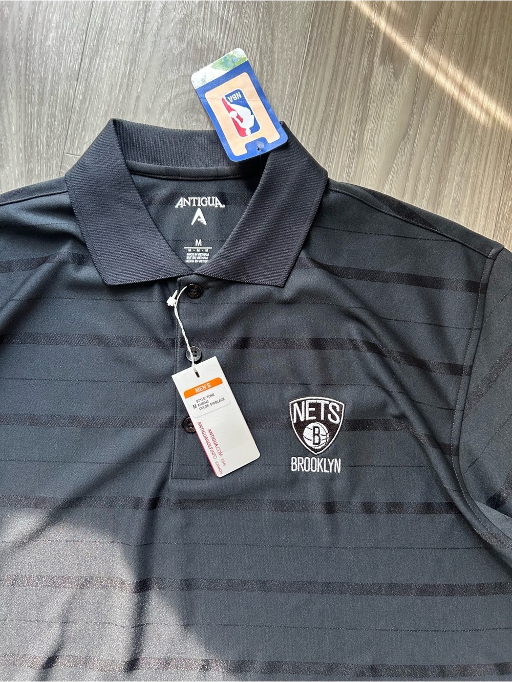 Authentic Brooklyn Nets Polo Golf Shirt in Black on Black (Medium) - Picture 6 of 12